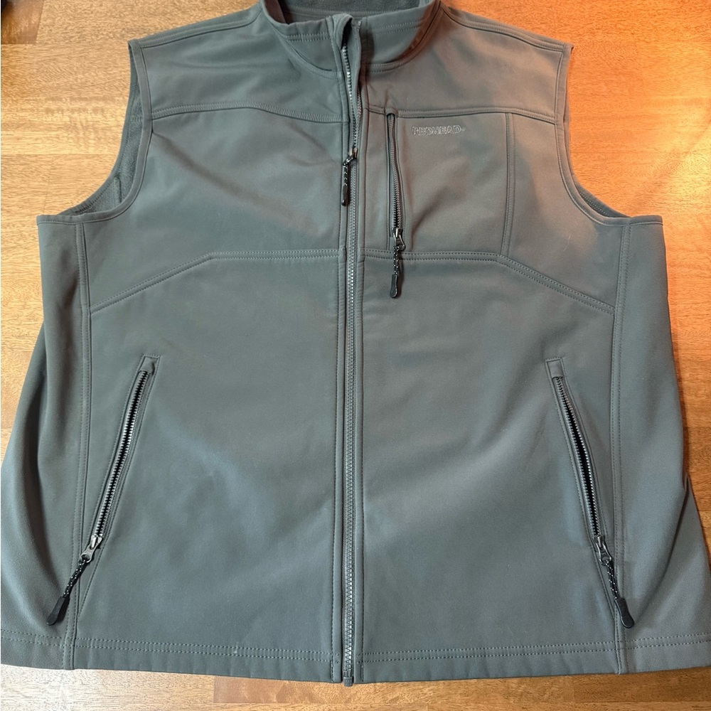 RedHead Men's Softshell Vest